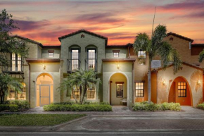 Luxury Paseo Townhome Pool Bars and Beaches